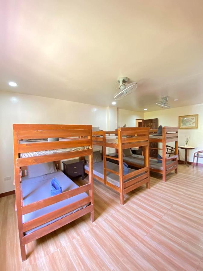 Tessie'S Home Stay Bed & Breakfast Puerto Princesa Dış mekan fotoğraf