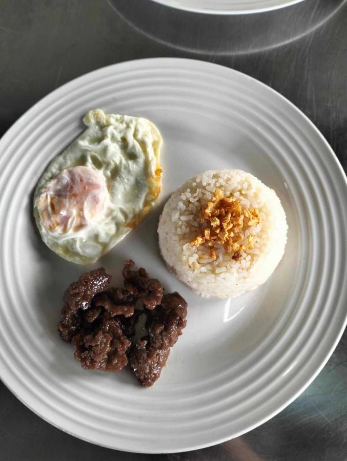 Tessie'S Home Stay Bed & Breakfast Puerto Princesa Dış mekan fotoğraf