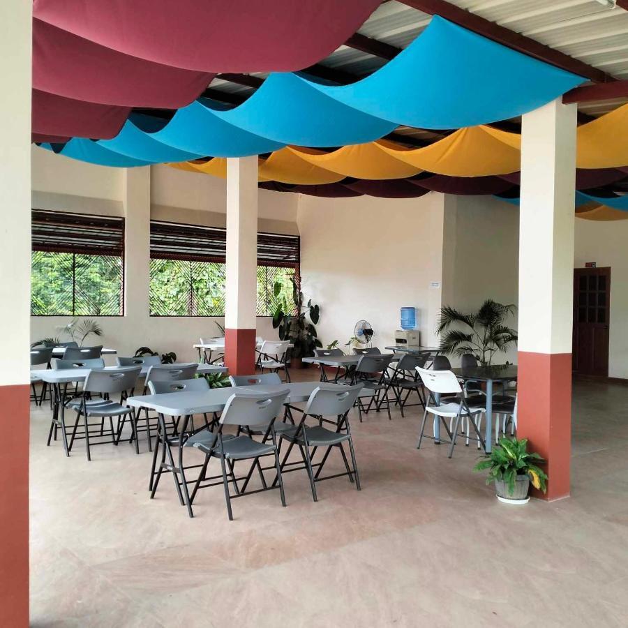 Tessie'S Home Stay Bed & Breakfast Puerto Princesa Dış mekan fotoğraf