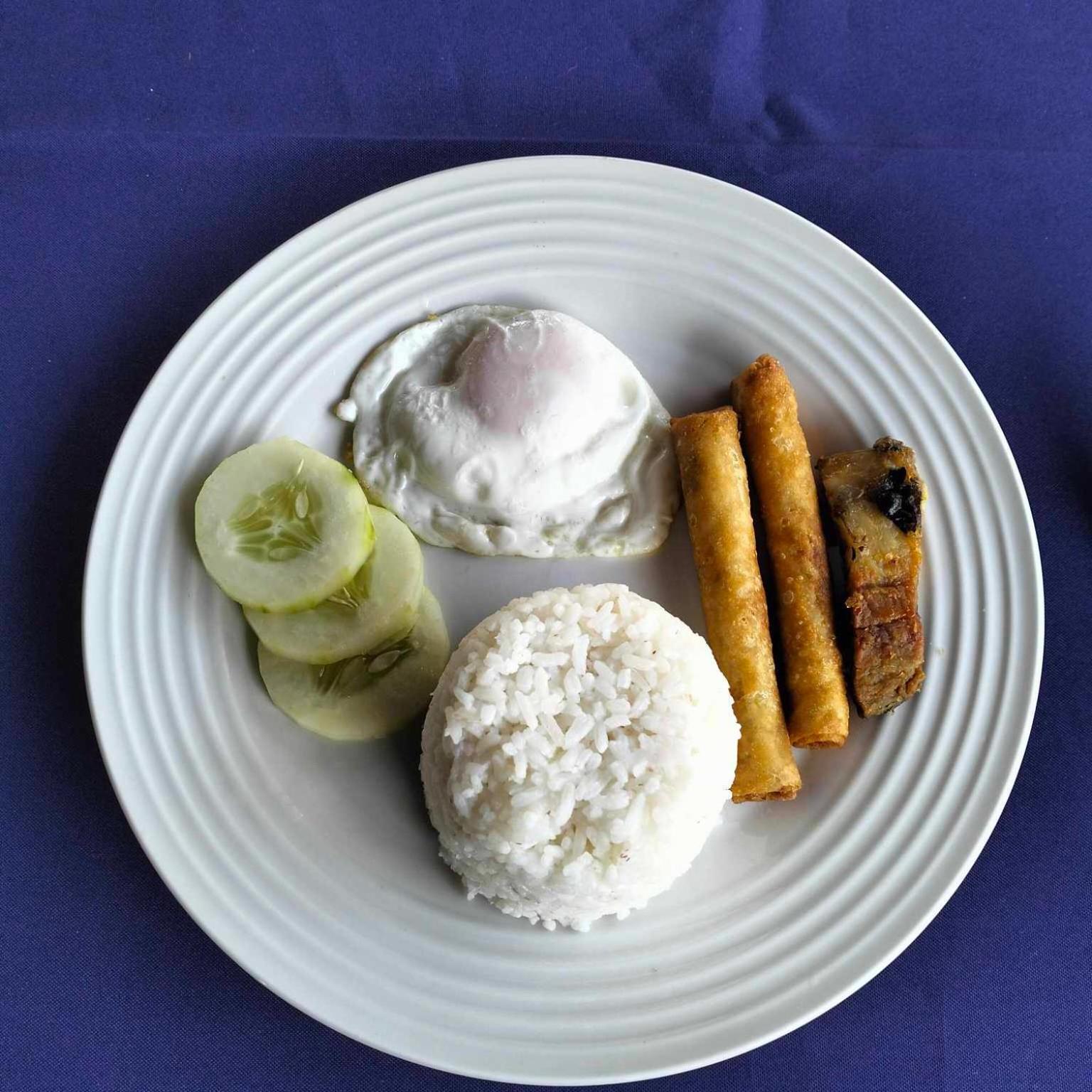 Tessie'S Home Stay Bed & Breakfast Puerto Princesa Dış mekan fotoğraf
